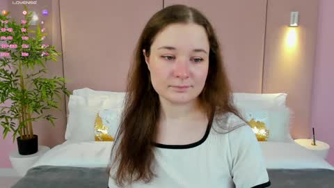 Nancy online show from April 6, 3:06 am