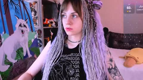 Monday-Friday 12-4 AM and 6-9 AM New York time online show from December 2, 7:10 am