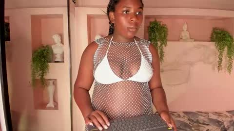 nanymoreno online show from September 15, 5:20 pm