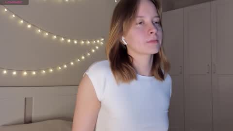 Naomi online show from September 20, 10:19 pm