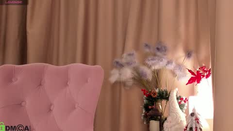 Naomi online show from November 25, 1:41 am