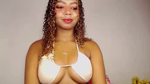 mara Jos online show from September 15, 5:38 am