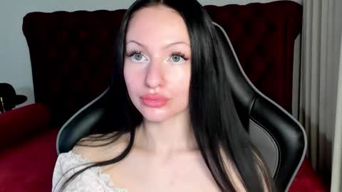 Naomi online show from November 26, 6:03 am