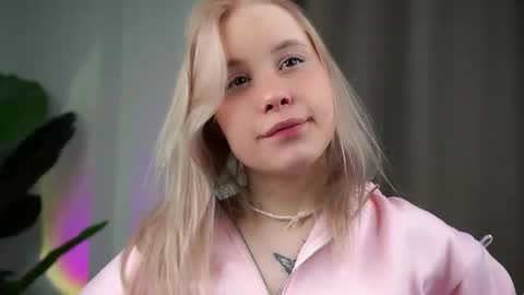 Angel online show from March 26, 12:18 pm