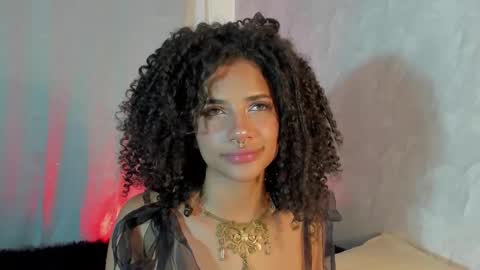 naomidawson online show from February 26, 9:07 pm