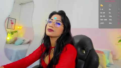 naomiiii   online show from October 16, 12:30 pm