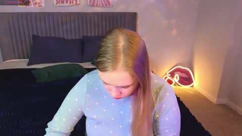 Naomi online show from February 25, 6:34 am