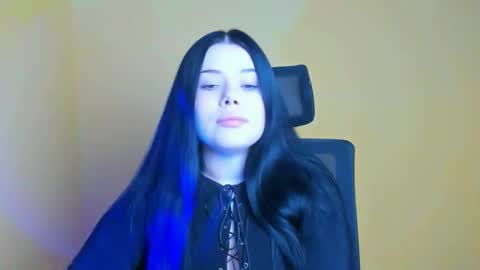 Naomi online show from October 2, 1:38 pm