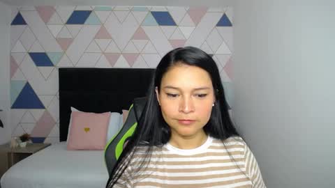 N A R E online show from December 13, 2:10 am