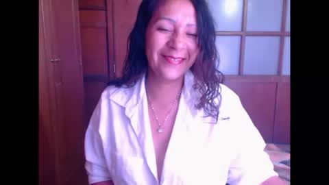 Nasly Cute online show from January 15, 2:28 am