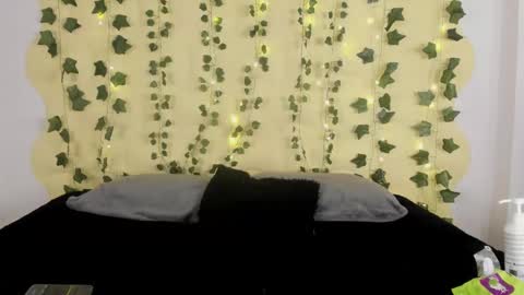 Maira online show from February 16, 11:48 pm