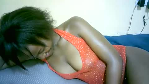 Marie online show from October 2, 9:36 am