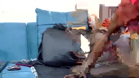 Bella online show from December 22, 6:22 pm