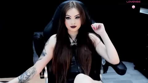 nastykatty_ online show from July 7, 10:56 pm