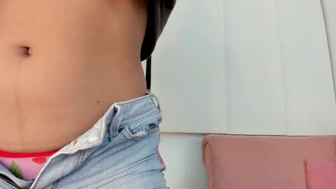 Naty  online show from September 24, 1:32 pm