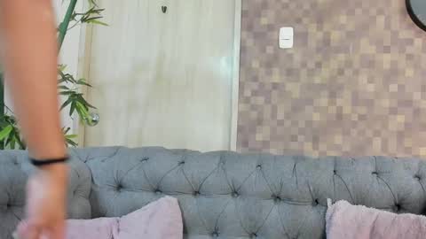 Naty  online show from September 18, 12:37 pm