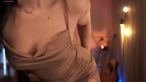 Snapshot of natalia_exotic chatting on February 4, 4:18 pm Natalia   online show from February 4, 4:18 pm