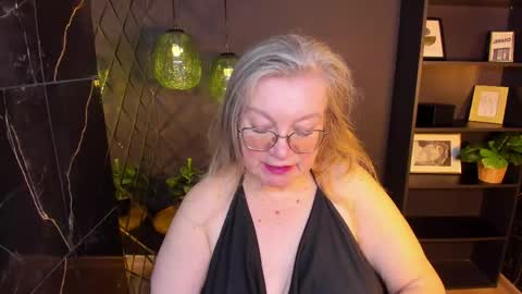 NataliCloud online show from April 19, 1:11 pm