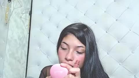 Natalie online show from January 16, 1:07 pm