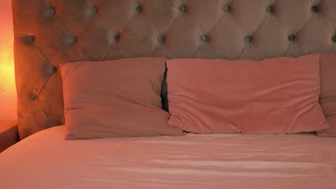 Natalie online show from October 4, 2:17 am