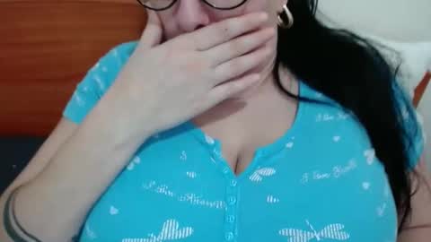 natally online show from February 12, 9:42 am