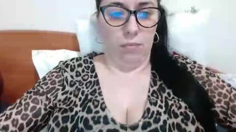 natally online show from March 1, 10:24 am