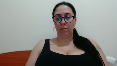 natally online show from February 17, 11:02 am