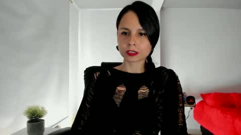natalyfitt_7 online show from May 7, 8:56 pm