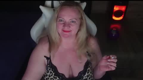 Natalli online show from April 17, 10:01 pm