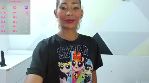 natashadormat online show from December 11, 9:23 pm