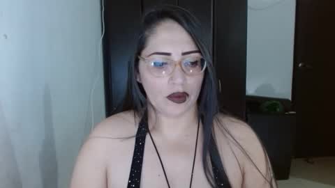 Natasha Smithe  online show from November 23, 2:03 am