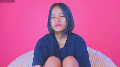 Natcha C online show from January 4, 2:56 am