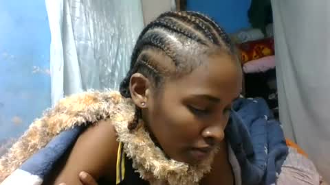 nathalia069 online show from July 12, 7:09 am