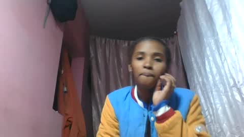 nathalia069 online show from July 19, 5:42 am