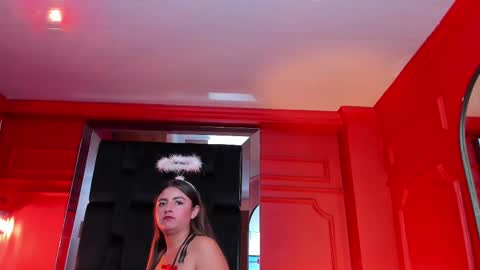 nathalie rossel online show from March 3, 7:03 pm