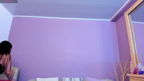 nathalie rossel online show from December 3, 7:05 pm