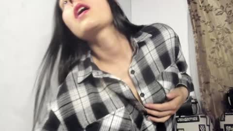Nathaly online show from May 22, 11:58 pm