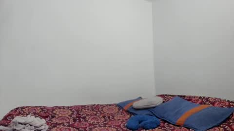 Nathaly online show from December 31, 8:02 pm