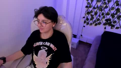 nathalyy_ds online show from October 9, 9:30 pm