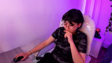 nathalyy_ds online show from February 11, 8:21 pm