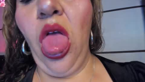 nathy  new independent account  online show from November 25, 3:36 pm