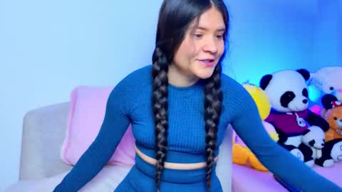 Naty  online show from November 25, 9:22 am