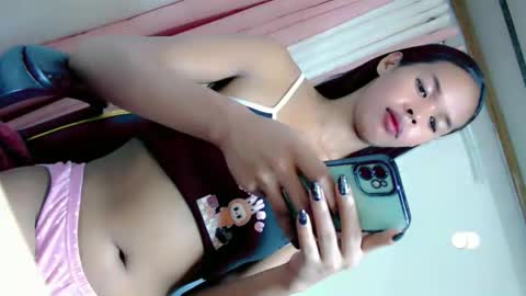 Snapshot of native_princess1 chatting on October 24, 9:33 pm native_princess1 online show from October 24, 9:33 pm