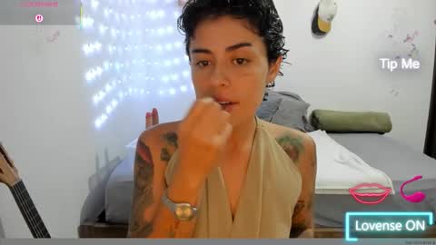 natt_op online show from March 22, 11:33 pm