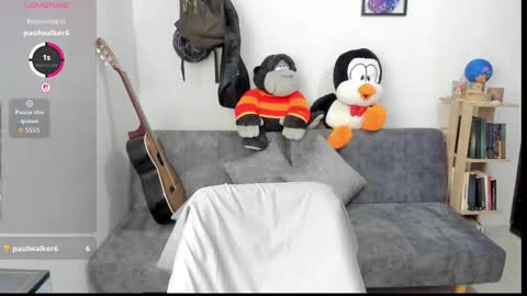 natt_op online show from October 8, 8:24 pm