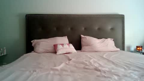 Snapshot of nattay11 chatting on October 8, 5:39 pm pinkpearl4you online show from October 8, 5:39 pm