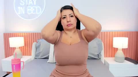 Jazmin Bigboobs online show from February 25, 8:11 pm