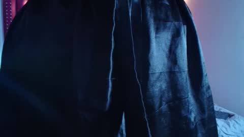 Gwen  online show from January 6, 10:37 pm