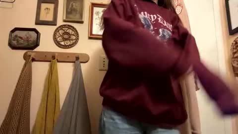 naturebabe666 online show from April 14, 8:58 am