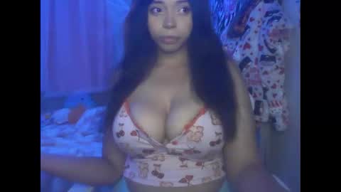 Amara rose online show from April 26, 9:07 am